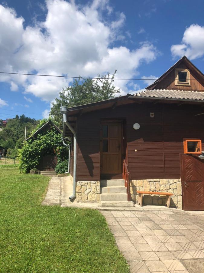 Котедж На Довбуша Yaremche Exterior foto